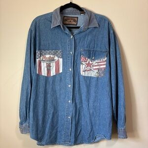 Vintage Faded Glory American Themed Long Sleeve Collared Button Up Shirt